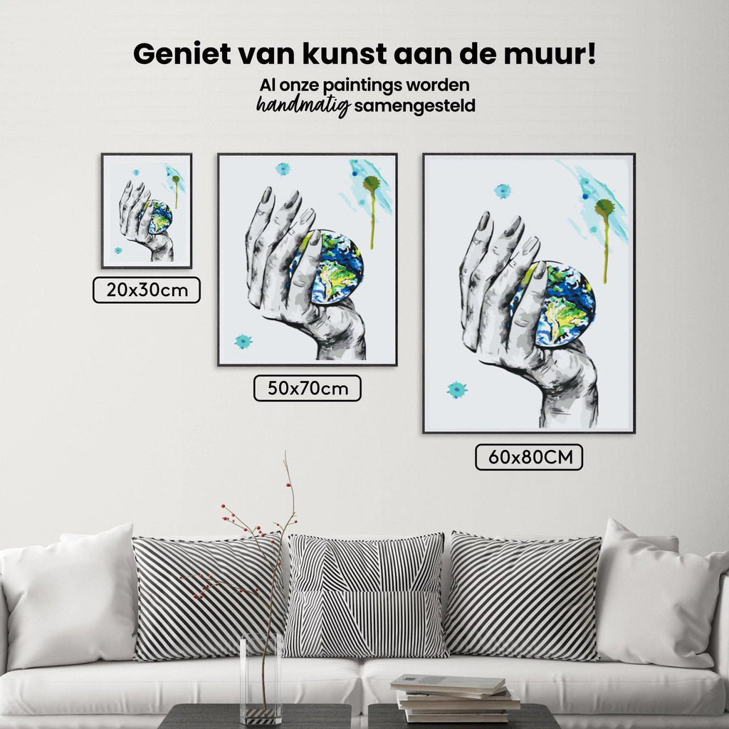 Diamantmaleri - En planet i en kvindes hånd - SEOS Shop ®