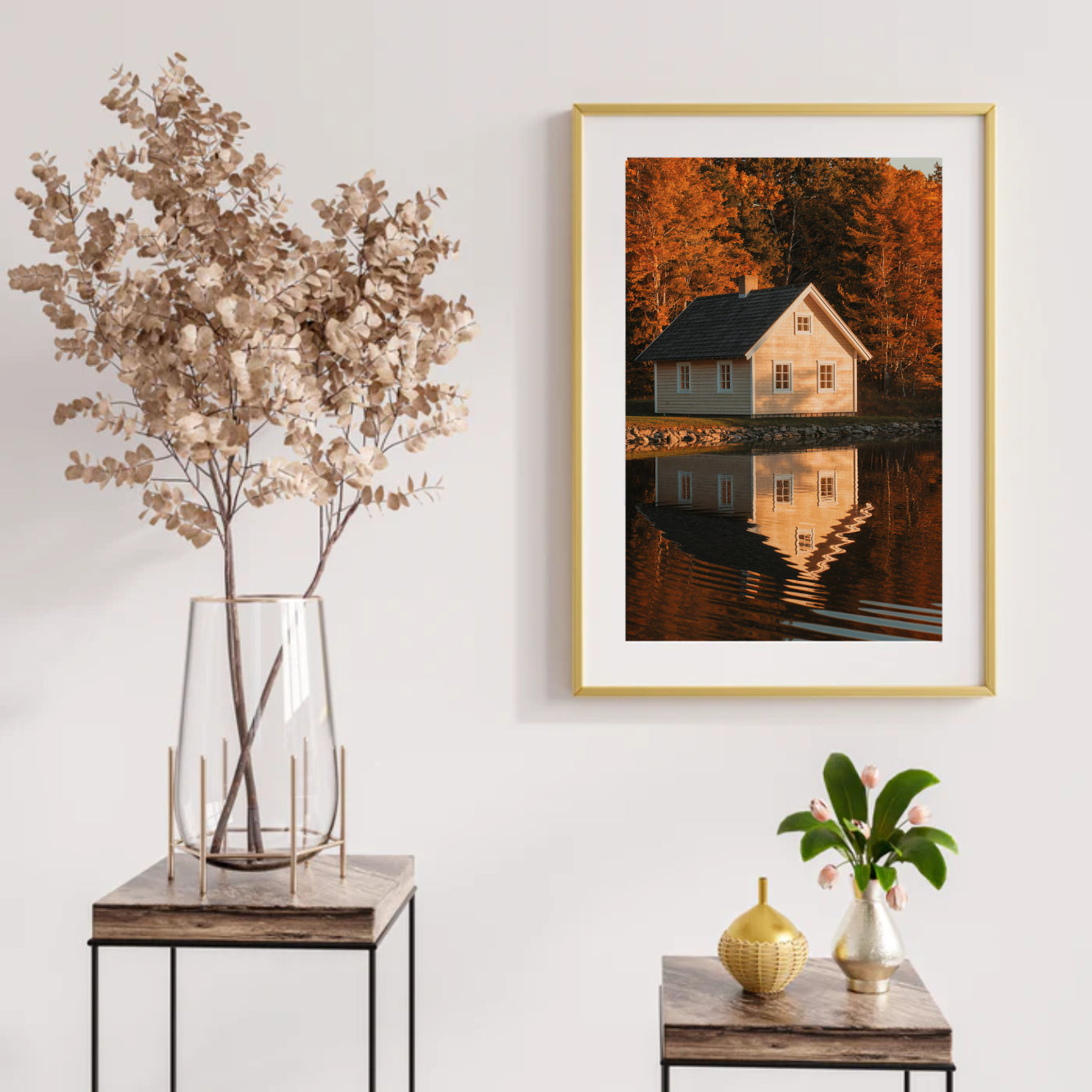 Diamantmaleri - Hus ved en sø med refleksioner i vandet